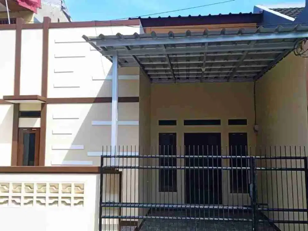 Dijual Rumah Bagus & Murah 1,5 lantai di Harapan Indah 1 Bekasi