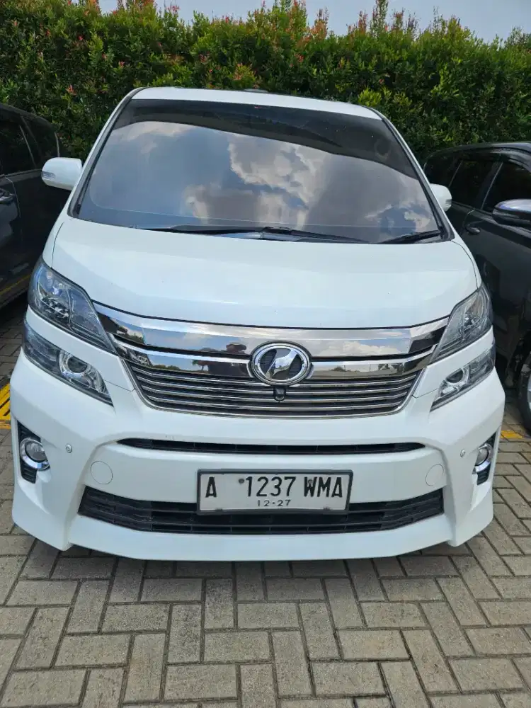 Toyota VELLFIRE ZG PREMIUM SOUND 2,4 CC METIK