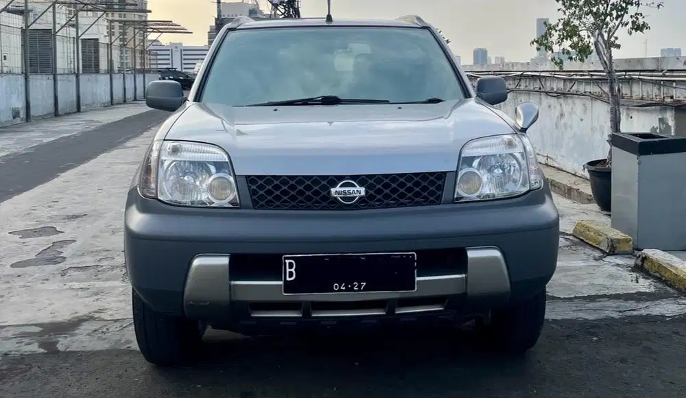 Lampu depan headlamp nissan xtrail t30 lamp cbu japan original 1 set