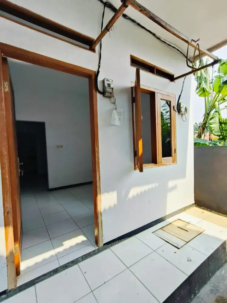 Dijual rumah second dekat  pasar Cisalak 165jt(39m²)Cimanggis Depok
