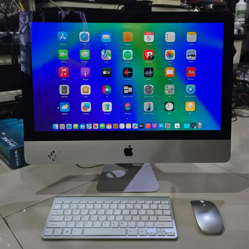 Apple Imac pc intel core i5 ram 8gb 512gb lengkap aplikasi Layar slim