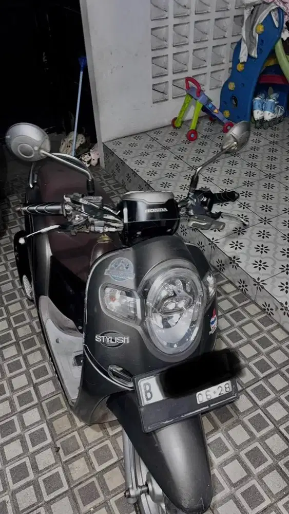 DIJUAL CEPAT SCOOPY 2018