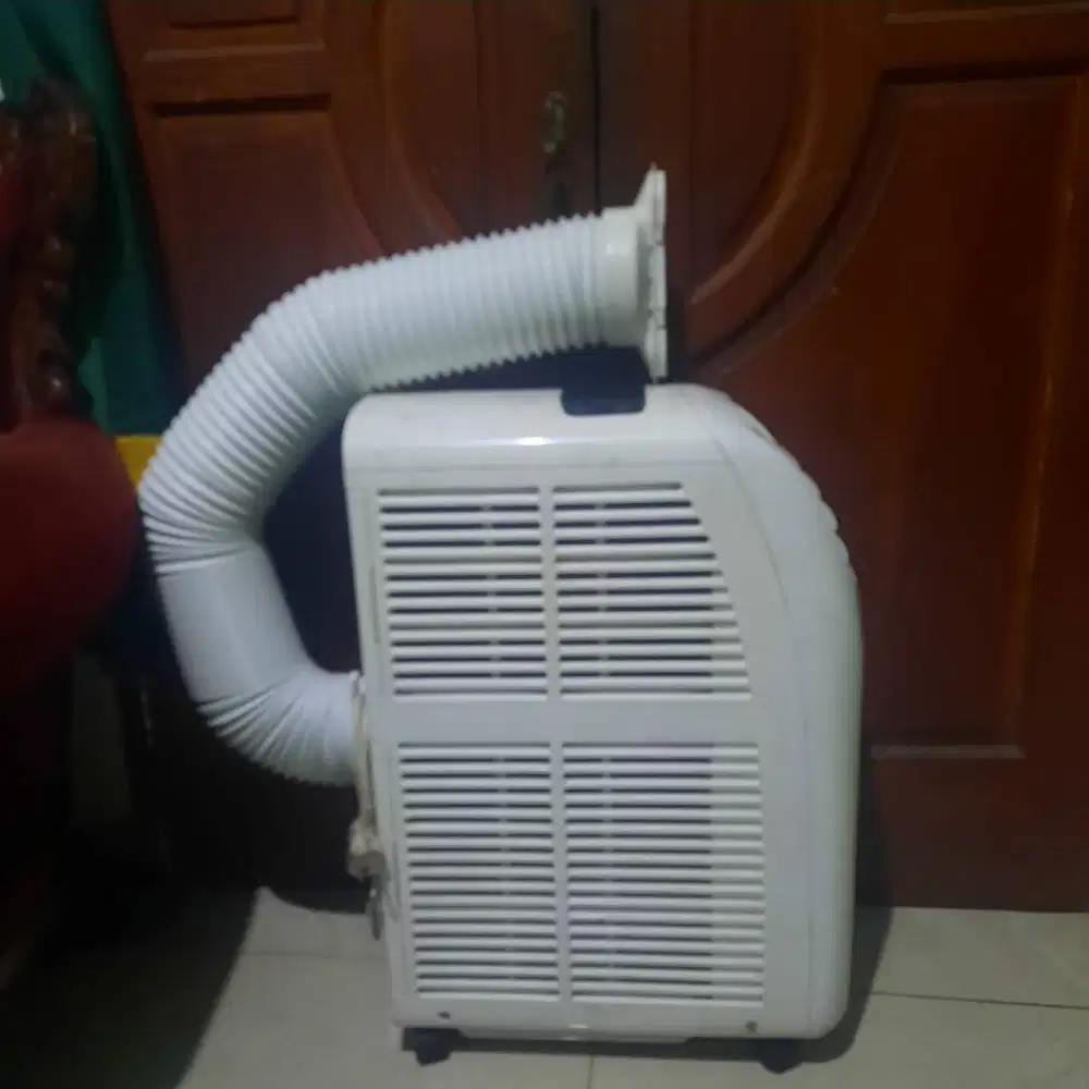AC 1 Pk Portable Merk. TECO ( Taiwan ) 950 Watt