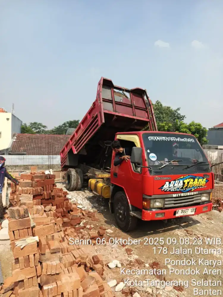 Jasa pengurugan puing dan sampah