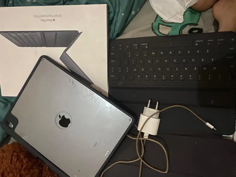Ipad pro 12.9 inc 256 GB 3rd Gen  combo magic keyboard apple ori