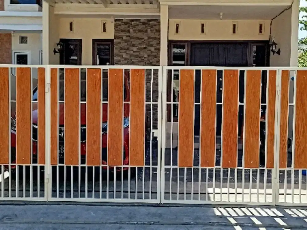 Rumah ready cantik murah Rungkut