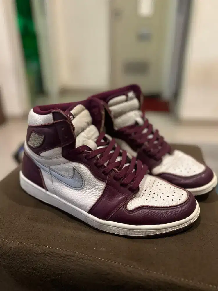Sepatu Nike AJ 1 HI BORDEAUX GS 100% ORIGINAL.