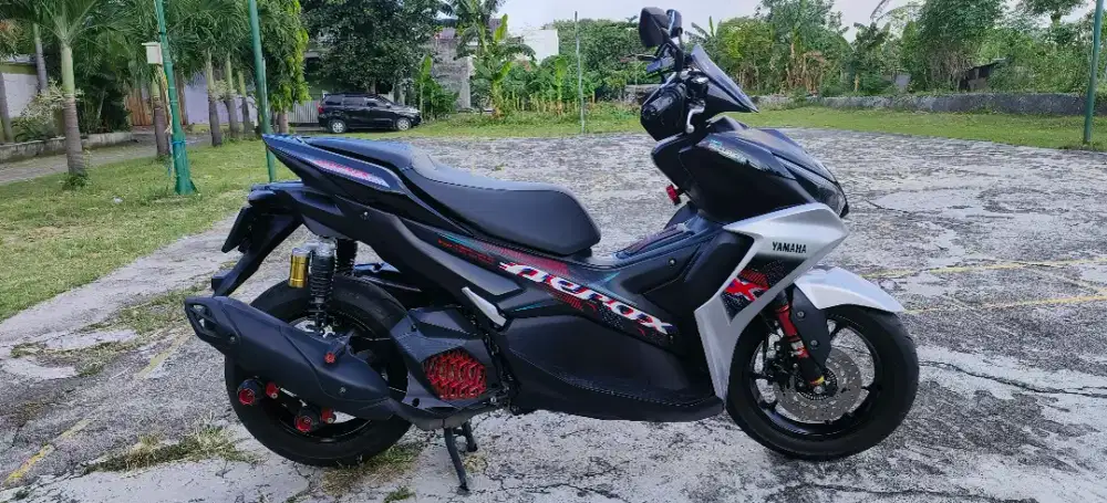 New Aerox Connected 2023