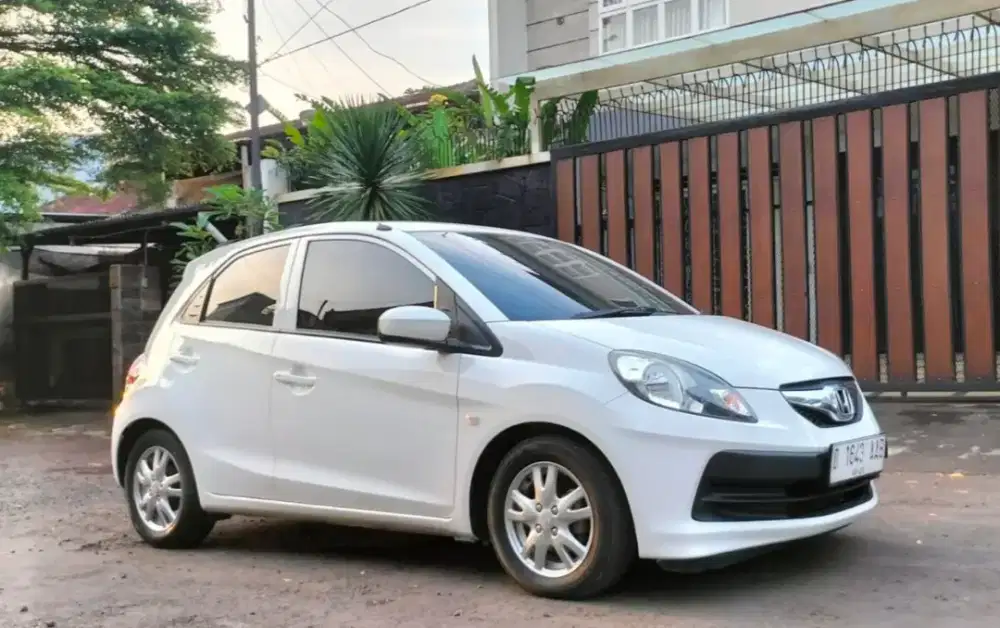 brio e cbu 1.3 matik 2012