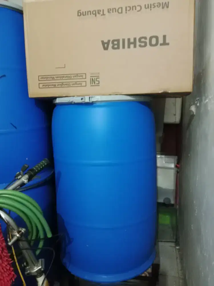 Drum besar 200 Liter