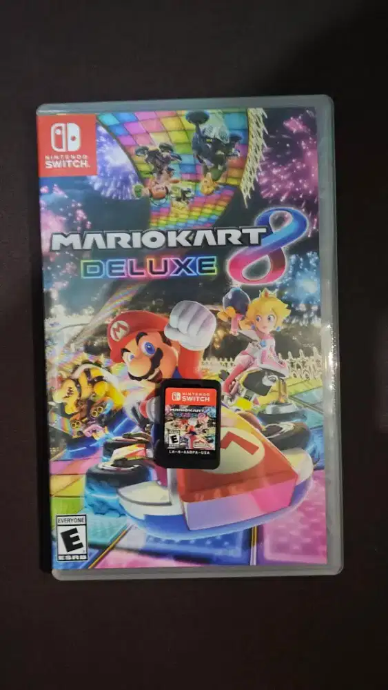 Mario kart 8 deluxe switch (game fisik)