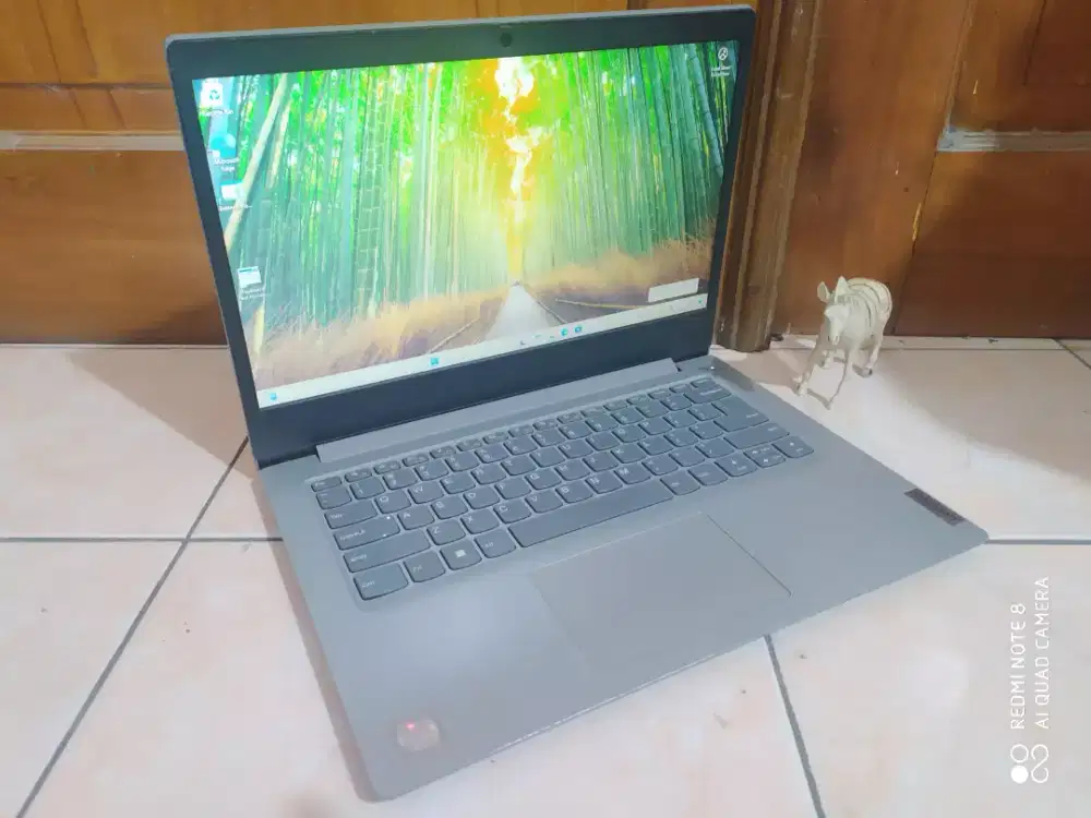 Lenovo IP Slim3/Intel n4020/RAM4/SSD256/VGA UHD Graphics/Windows 11ori