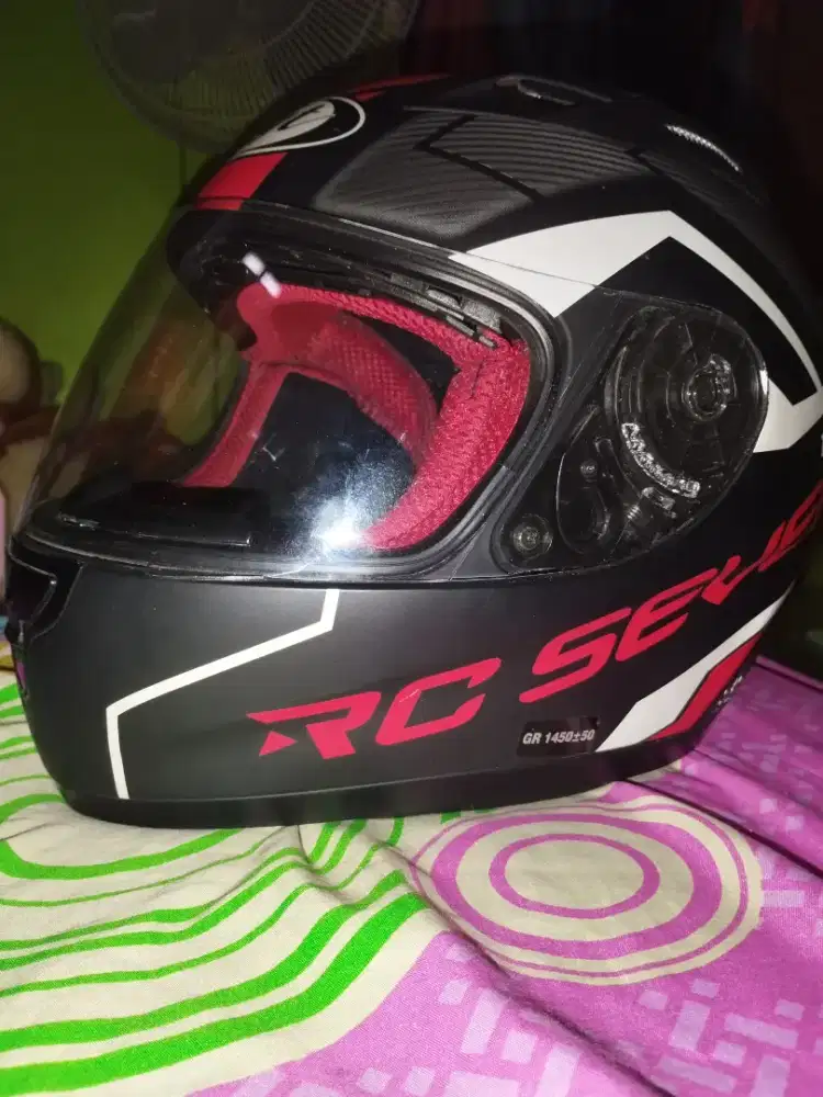 Helm KYT RC 7 Like New