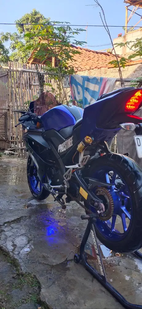 yamaha YZF R15 v3