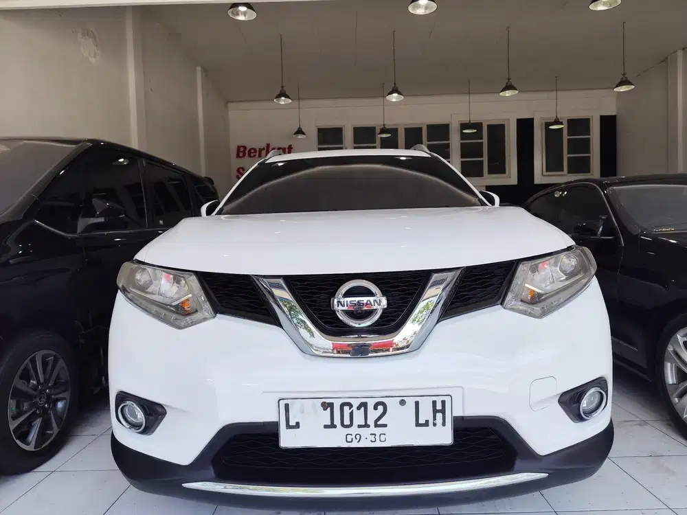 Nissan X-Trail 2.5 AT 2015 TDP 17 juta