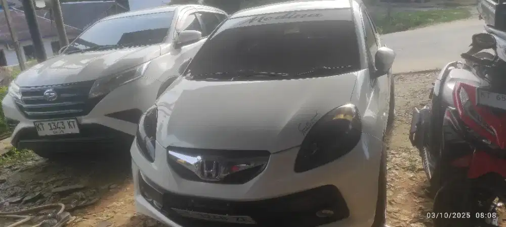 Jual brio 2015 pemakaian pribadi