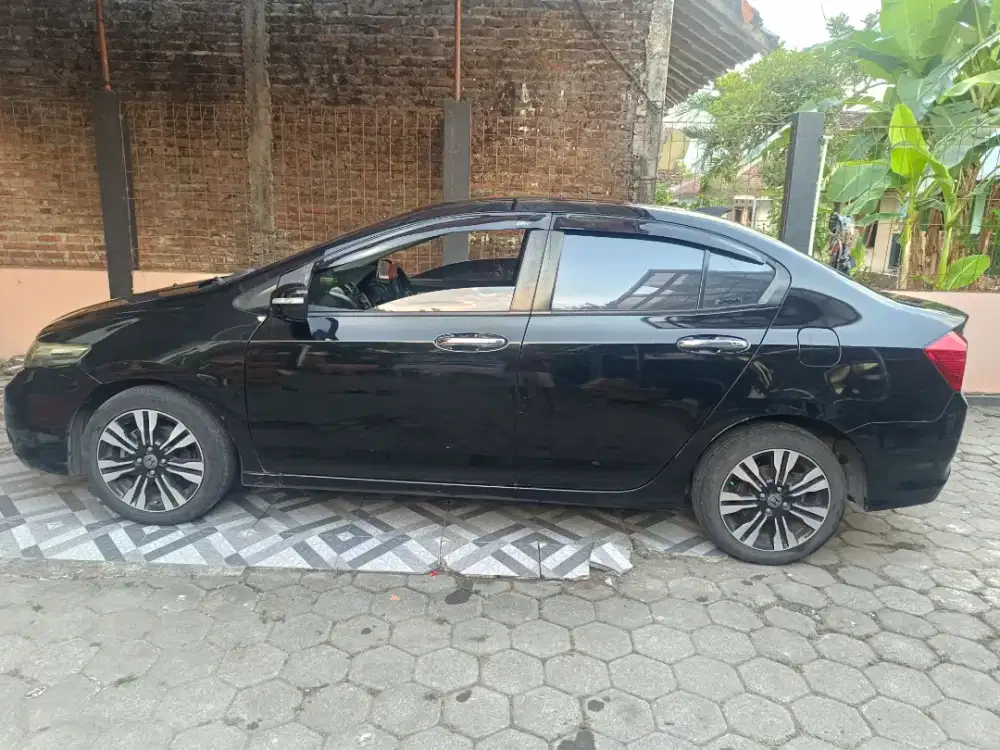 Honda city e mt