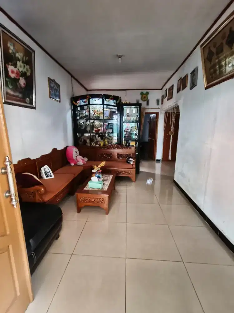 Rumah second dijual cepat 530jt(130m²) Kebayunan Tapos Depok
