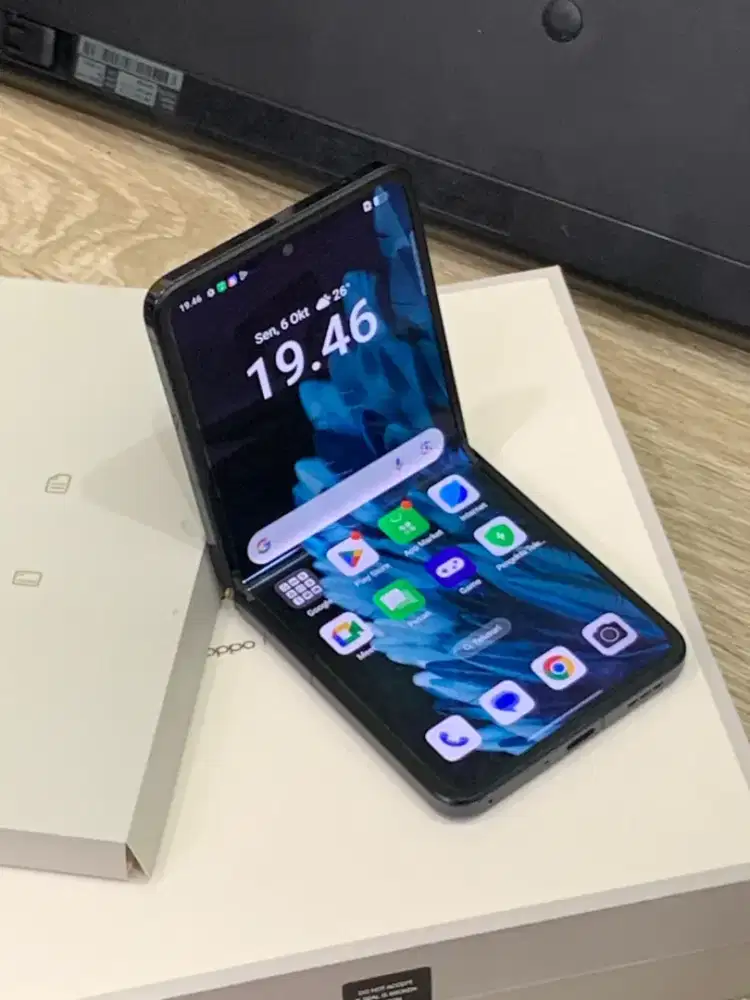 Oppo Find N2 Flip 8/256 Fullset