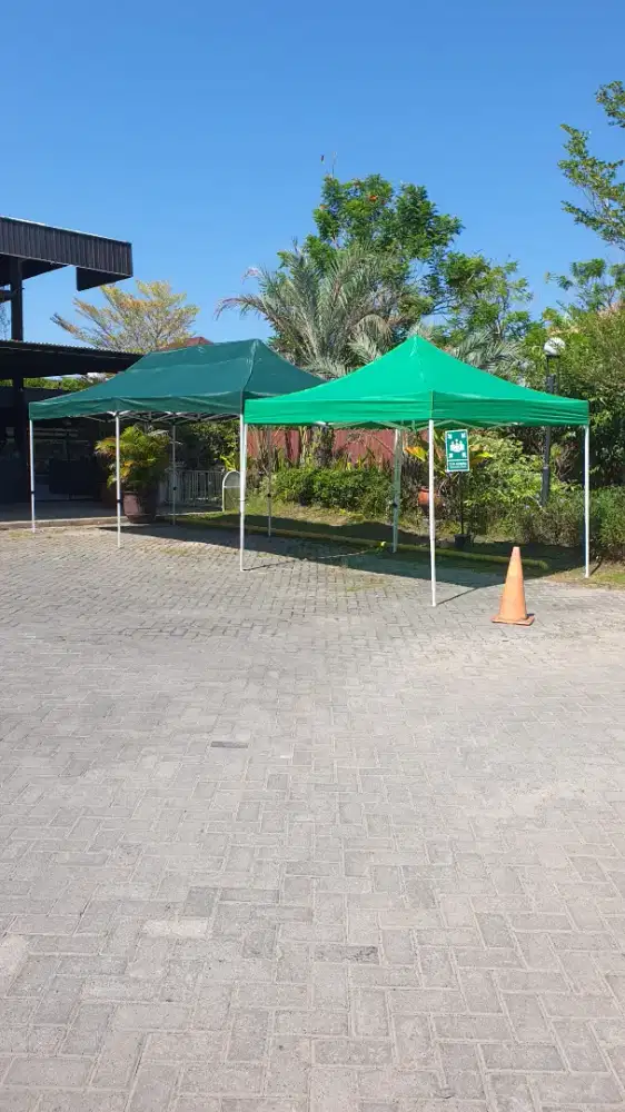 Tenda lipat praktis matic gazebo portable buat jualan