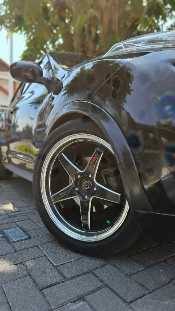 VELG SAMLONG RING 18 LEBAR 8.5 ET 38 BAN 225 45 18