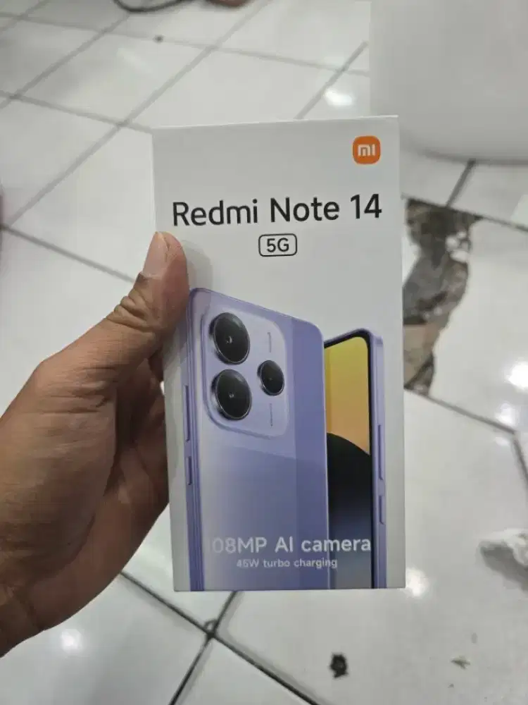 Redmi note 14 5G 256/8 GB garansi up to 15 mei 2026