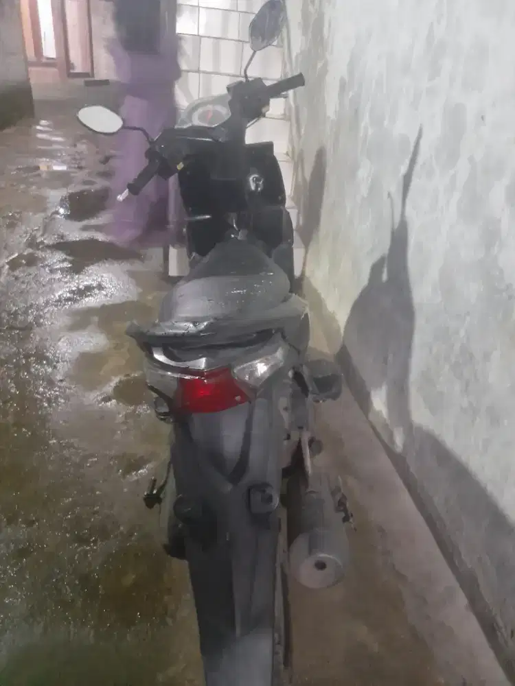Djual motor beat tahun 2012 lengkap