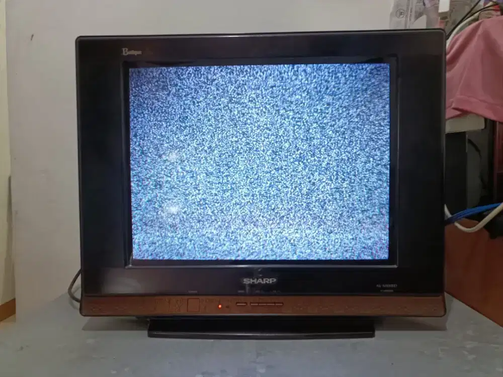 TV tabung merk Sharp