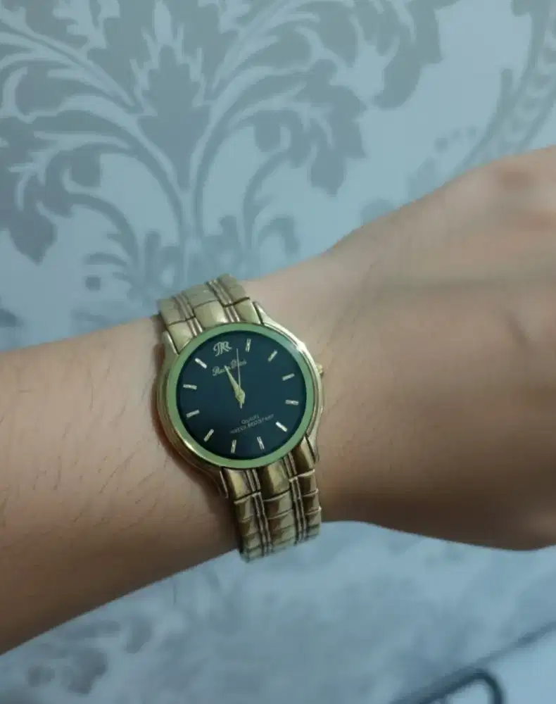 Jam tangan wanita Reene Ricci