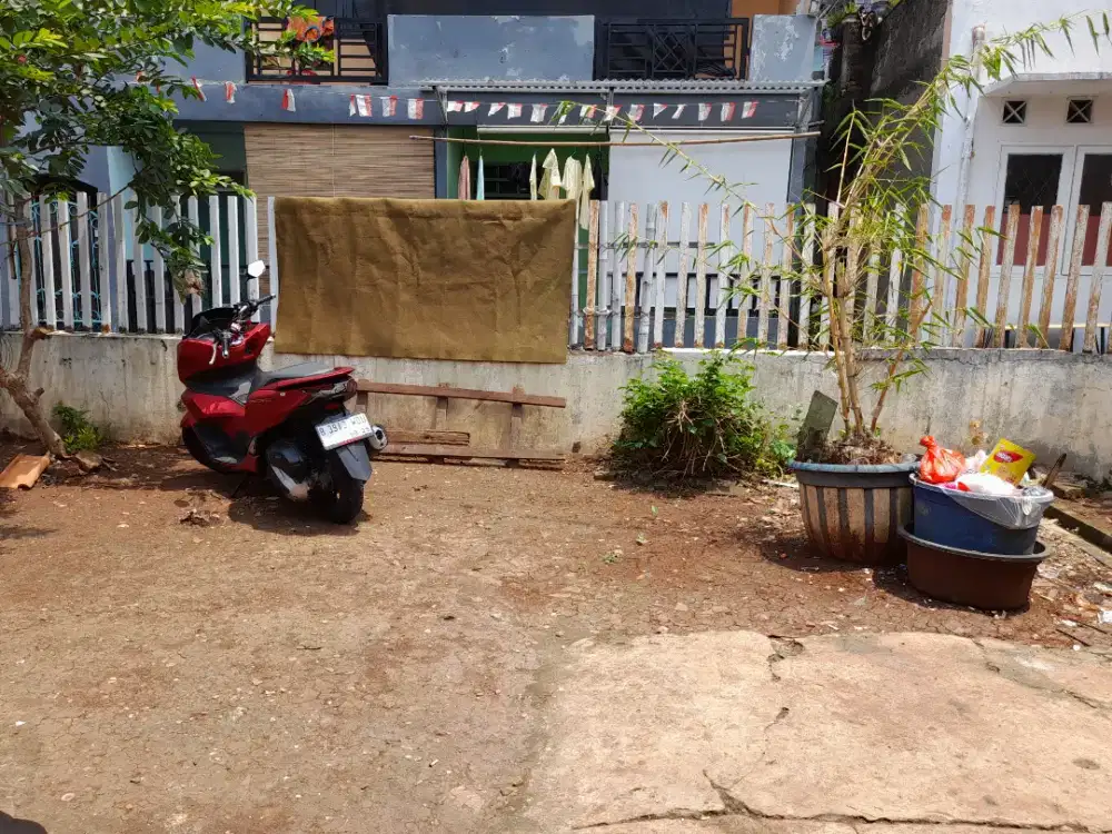 Dijual murah bgt tanah ada rumah lama bisa ukt kos2an