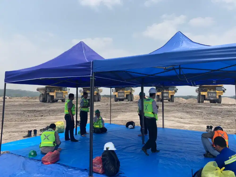 Tenda lipat matic praktis gazebo portable payung buat jualan