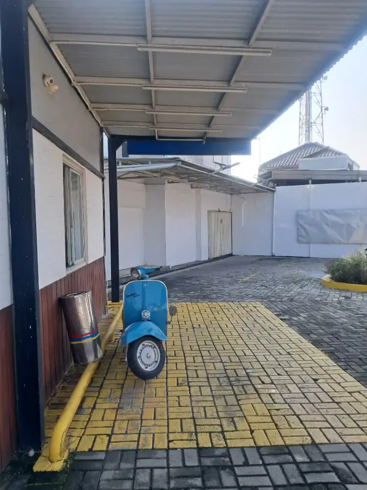 Vespa Super 72 kemurahan, siap touring