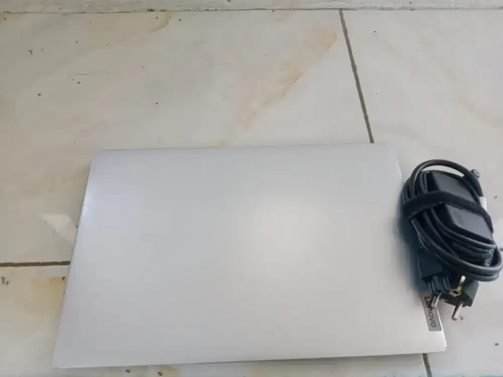 Lenovo ideapad slim 3