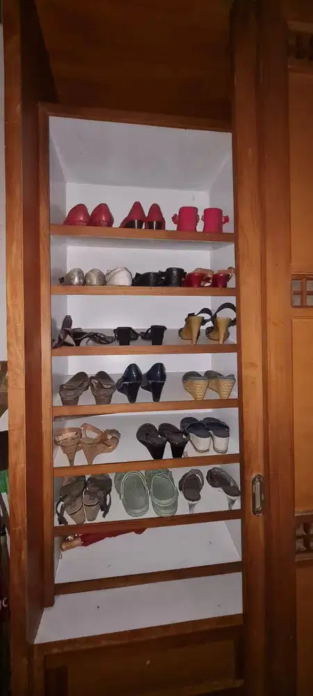 Rak Sepatu design khusus, hand made