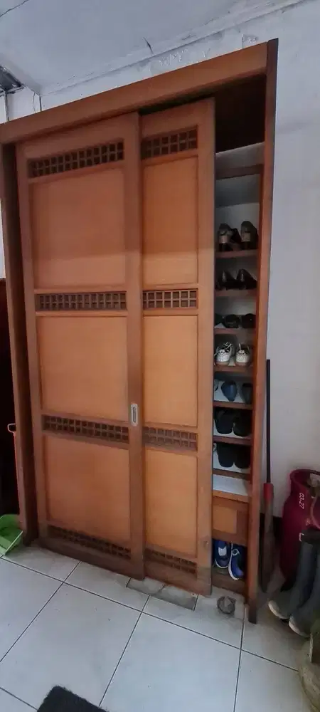 Rak Sepatu design khusus, hand made