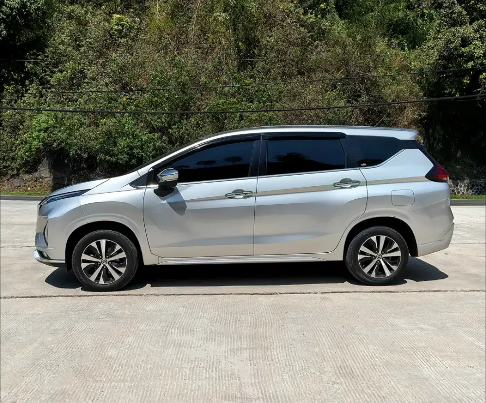 Km 49ribu ASLI  |  Nissan Livina VL matic ISTIMEWA