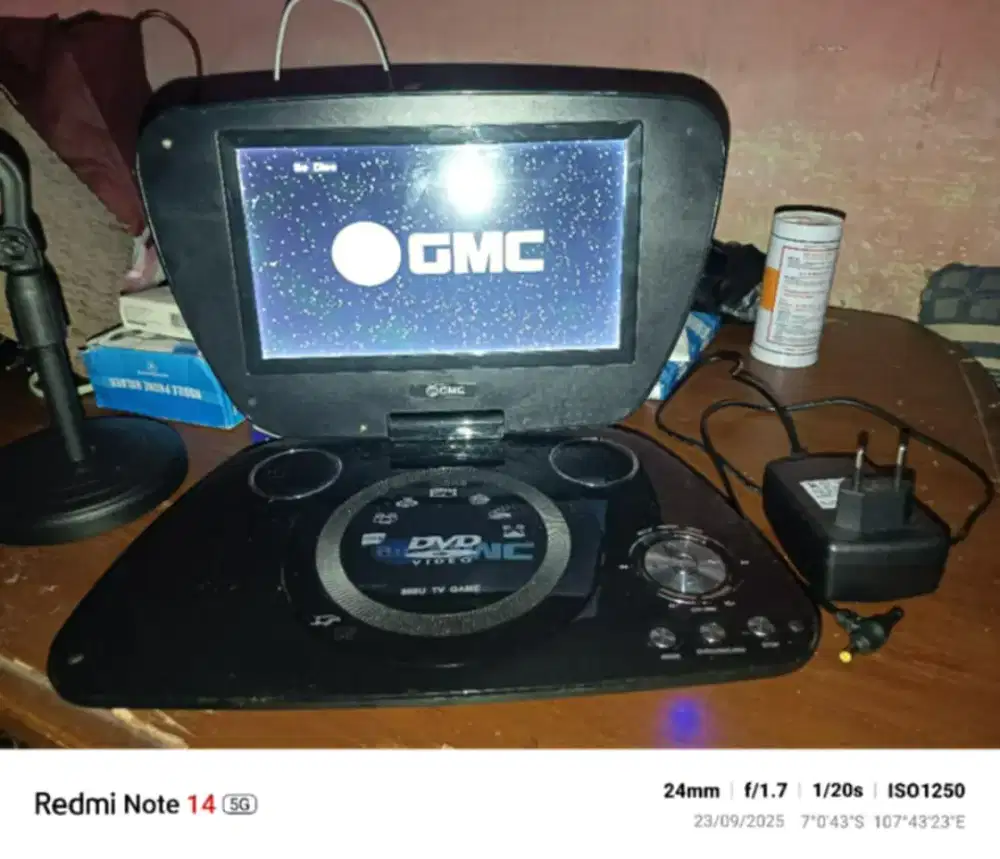 DVD Portable Player Merk GMC Normal