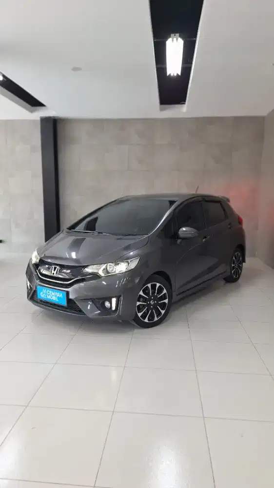 Honda Jazz RS CVT 2016