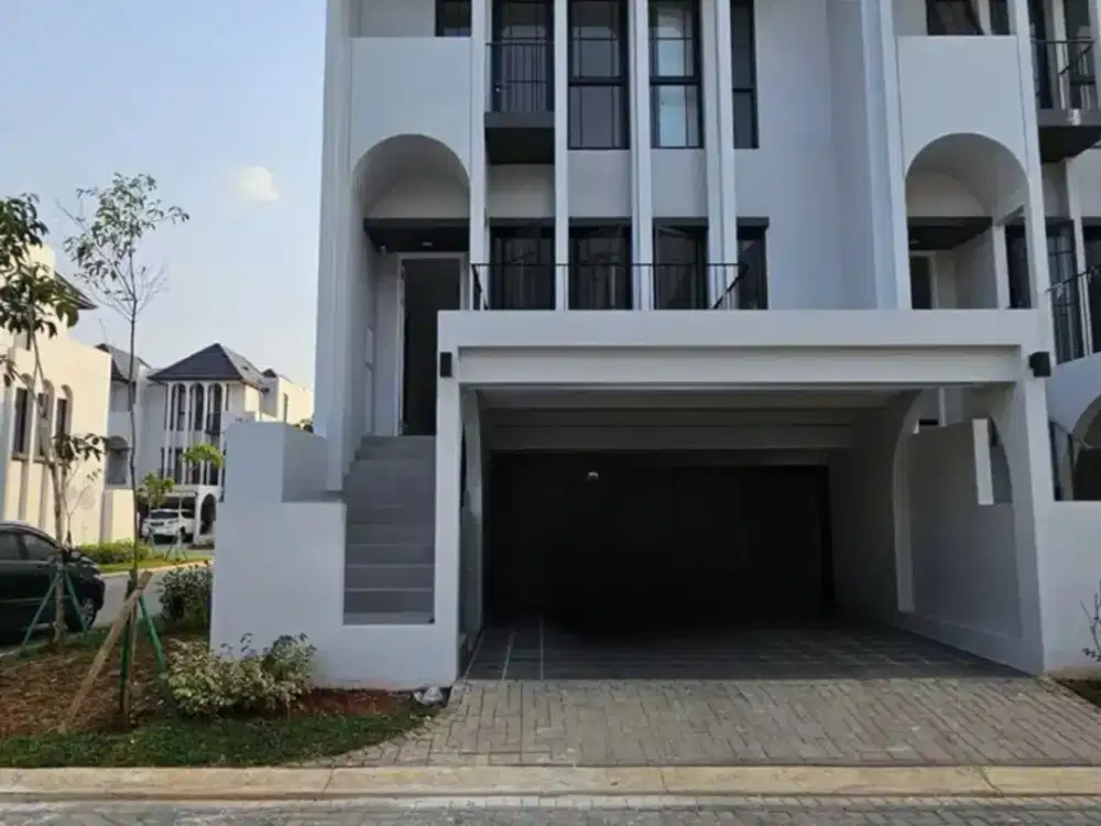 Rumah HOOK 3 Lantai Full Renovasi Greenwich Aether Gading Serpong BSD City Tangerang HTKA