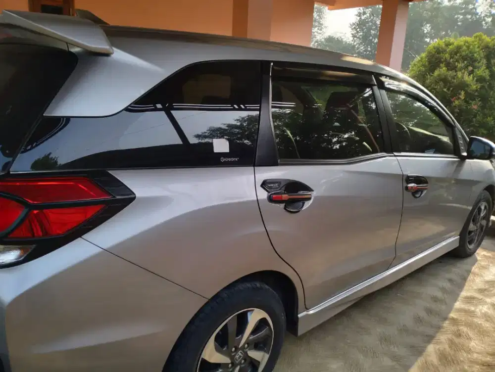 Jual mobilio 2020 A/T