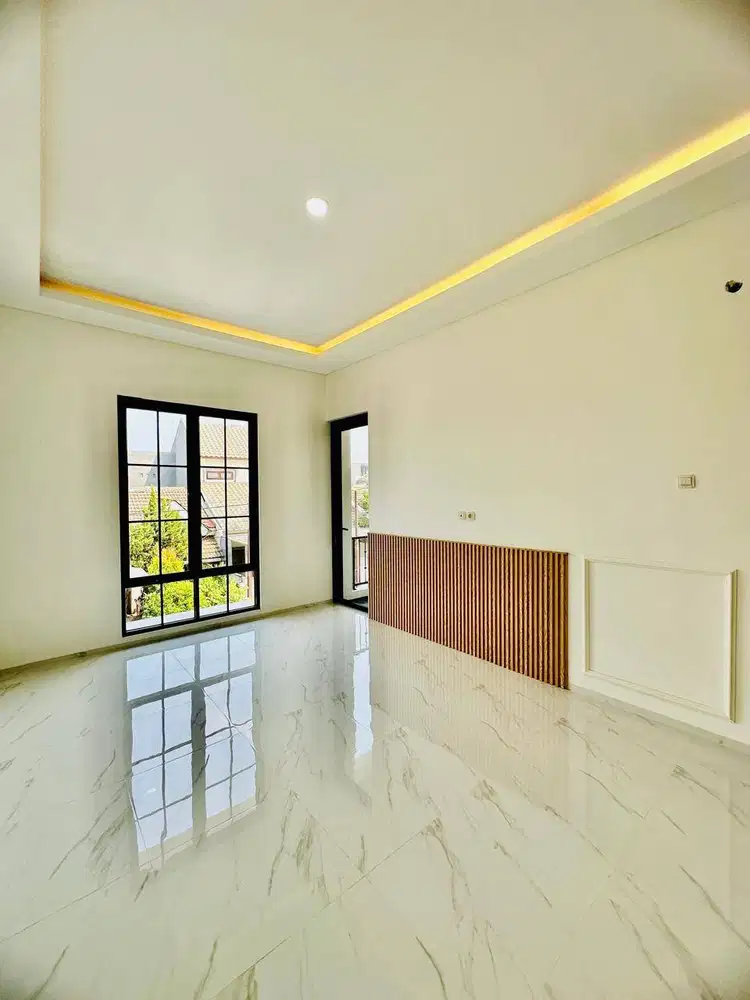 JUAL CEPAT DANMURAH !! RUMAH BARU MODEL CLASSIC MODERN NYAMAN DI BSD