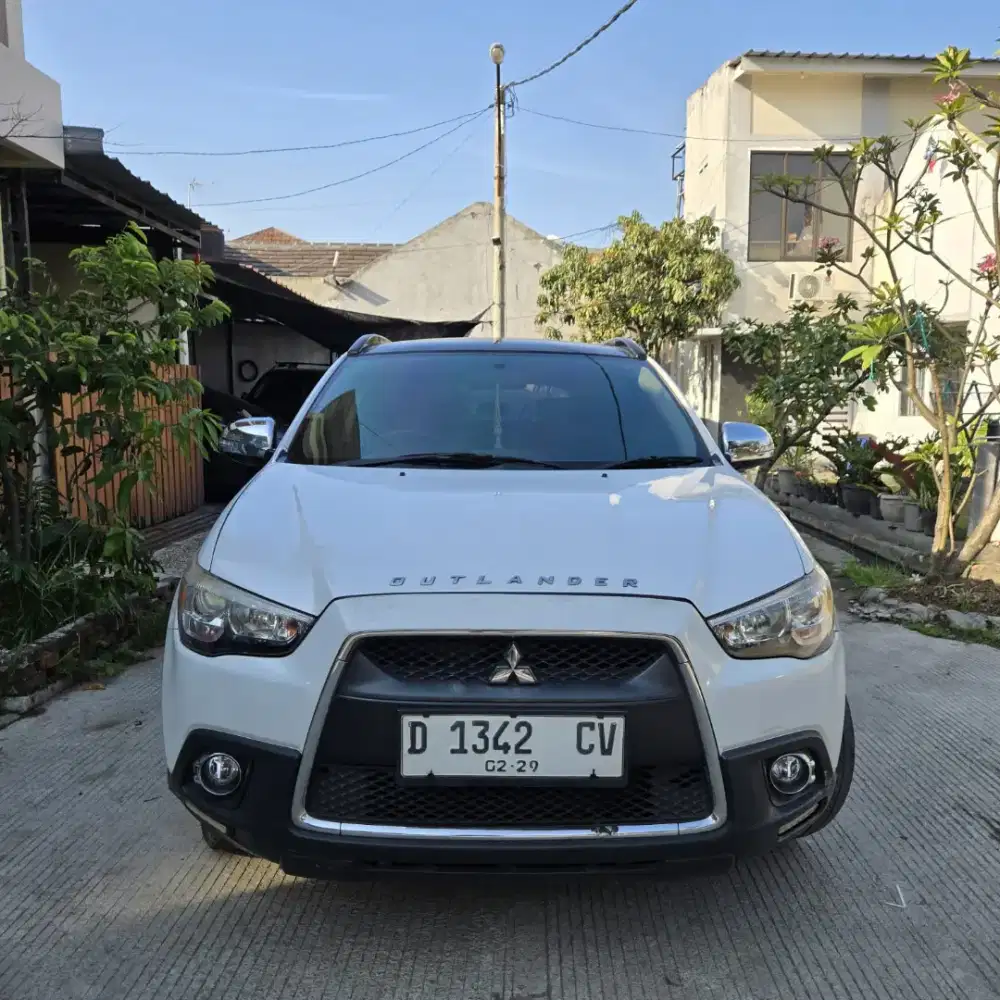 Mitsubishi Outlander PX Sport AT Panoramic 2012