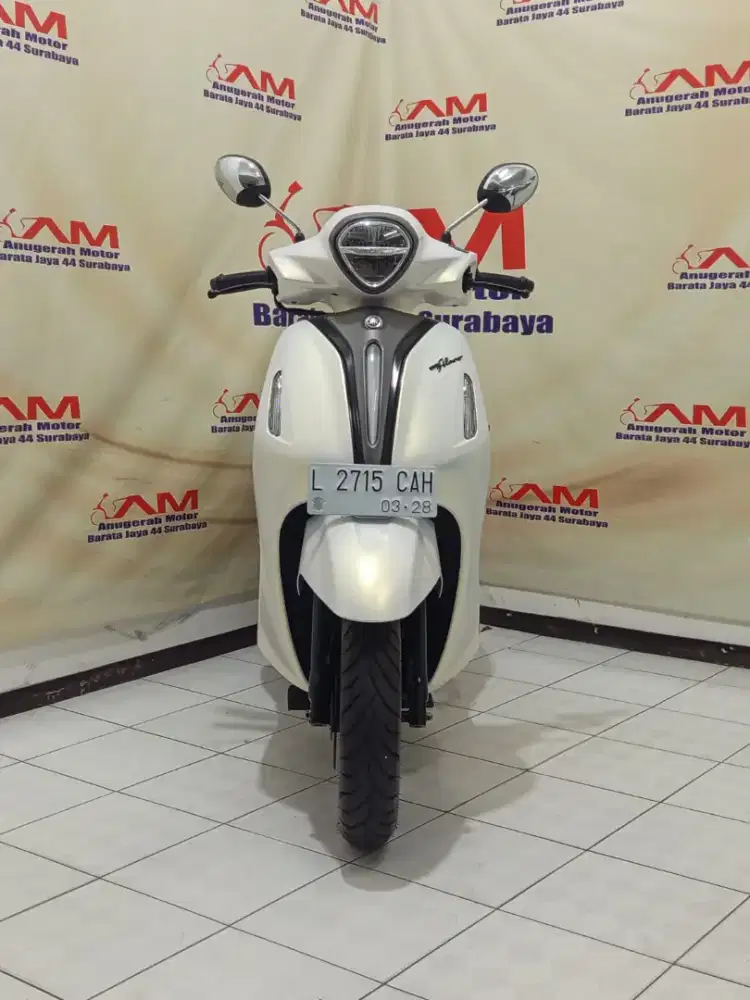 Km 6 Ribu Yamaha Filano Lux Tahun 2023 warna silver