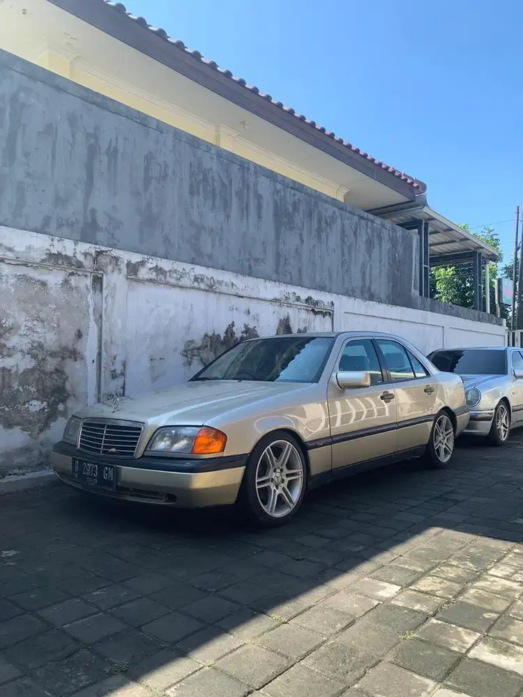 Mercedes Benz c200 1997