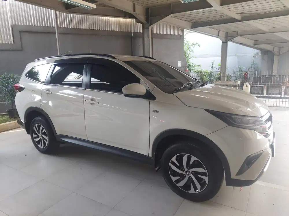 Toyota Rush 2019 Bensin