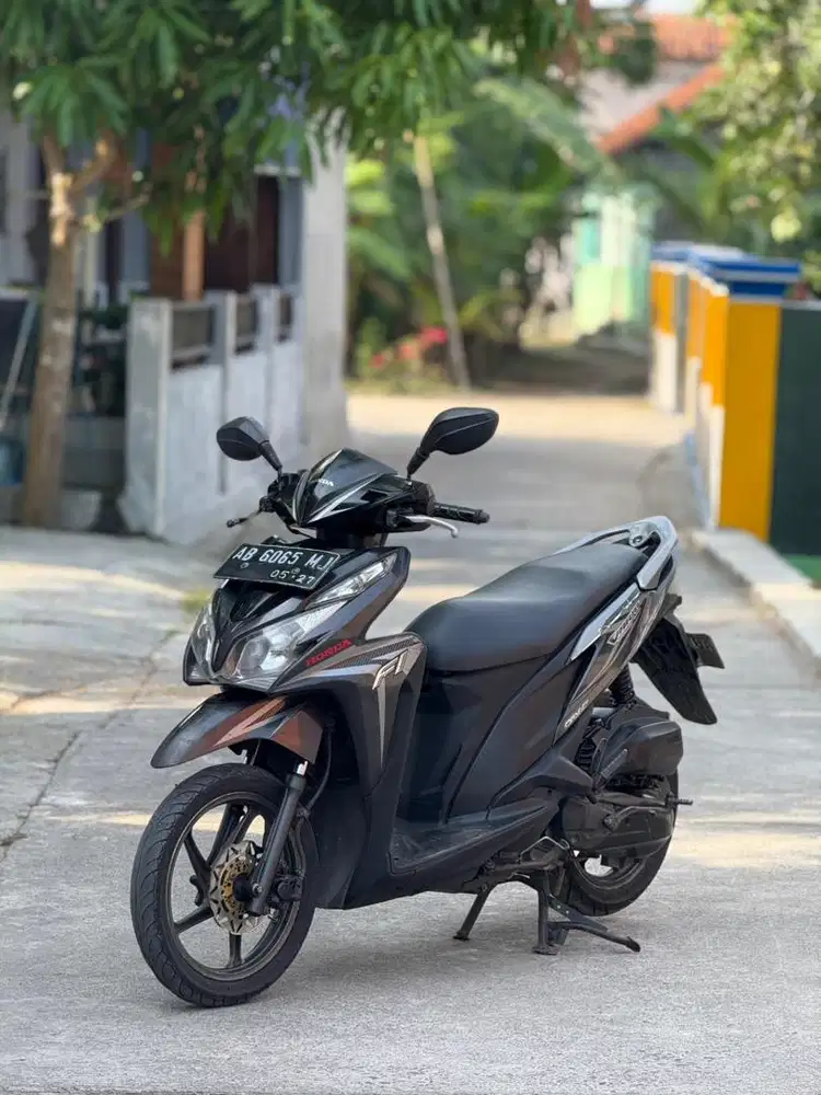 Vario 125 2012 plat ab pajak on