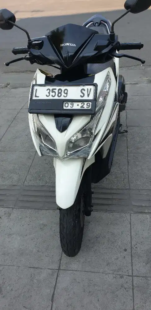 Vario 125 iss th 2014 mulus pool km 22 rb pjk baru