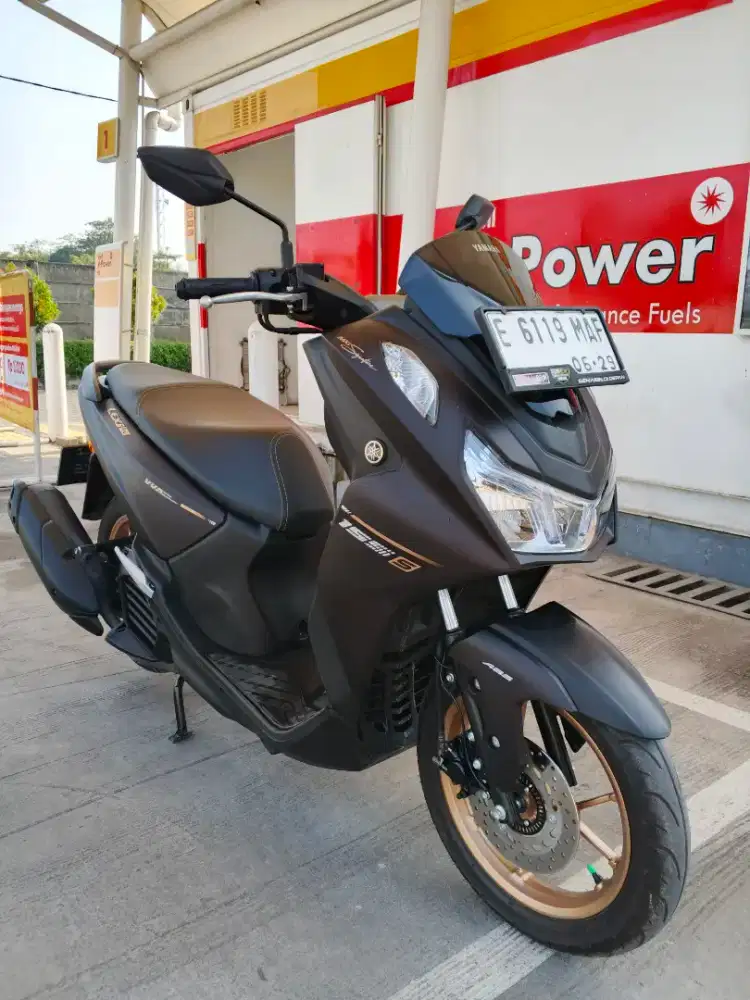 Yamaha LEXi LX 155 S  ABS Connected