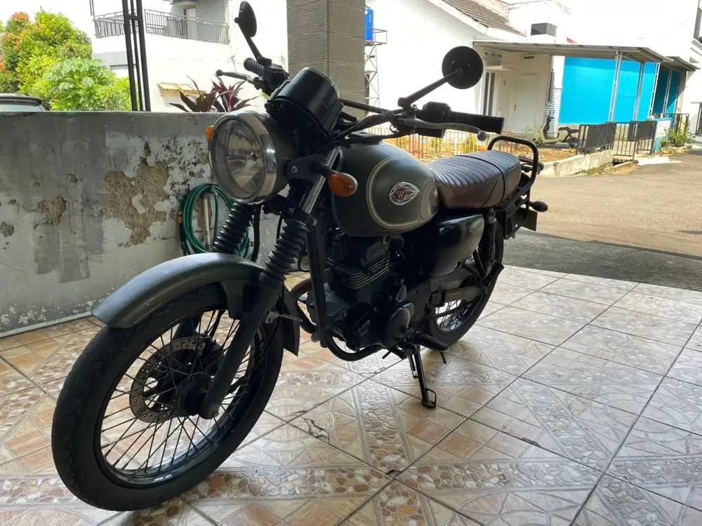 For Sale Kawasaki W175 SE 2019
