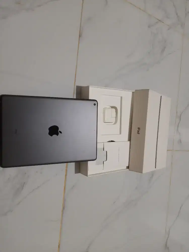 Ipad 7 32Gb wifi only